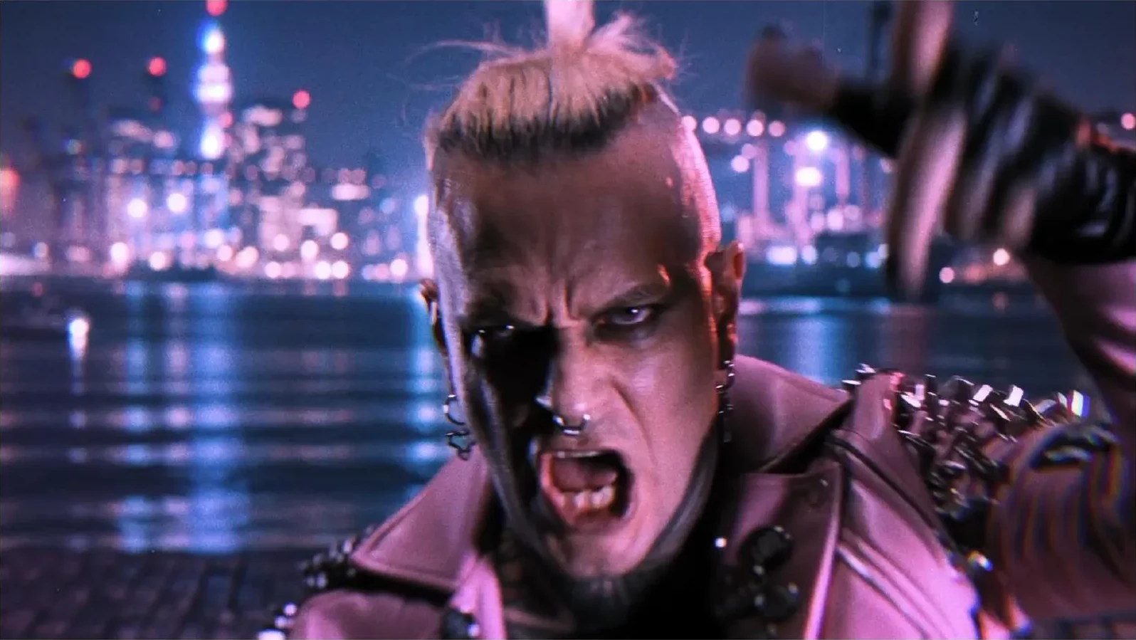 Retro sci-fi action sequence from the music video